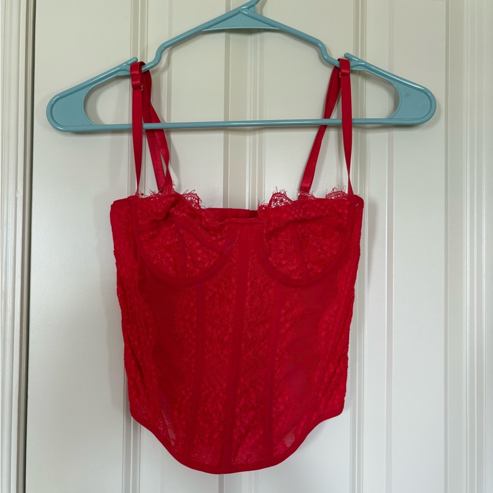Elegant Red Lace Bustier
